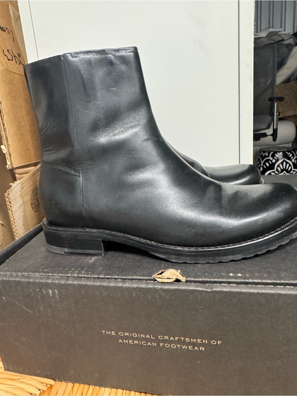 Frye Veronica inside Zip - Like New - 9